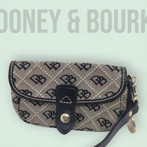 Dooney & Bourke-Vintage Signature Logo Monogram Canvas Wrislet